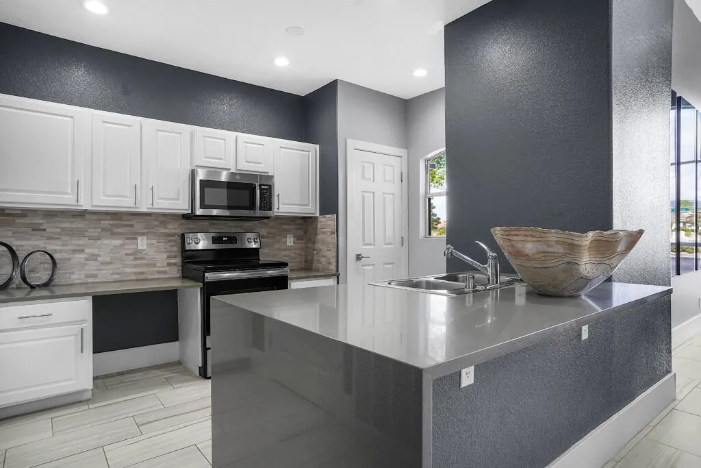 La Ventana Clubhouse 2